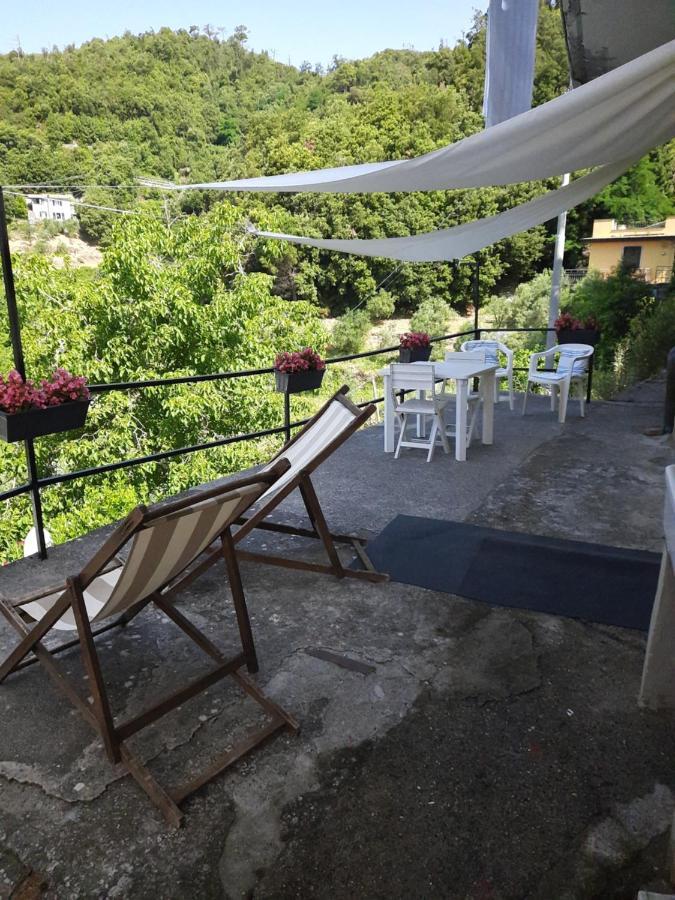 Ca Gialla De Drignana Vernazza Luaran gambar