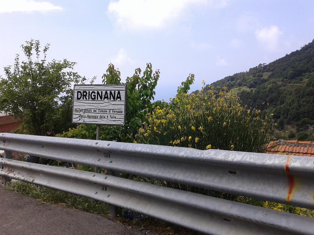 Ca Gialla De Drignana Vernazza Luaran gambar