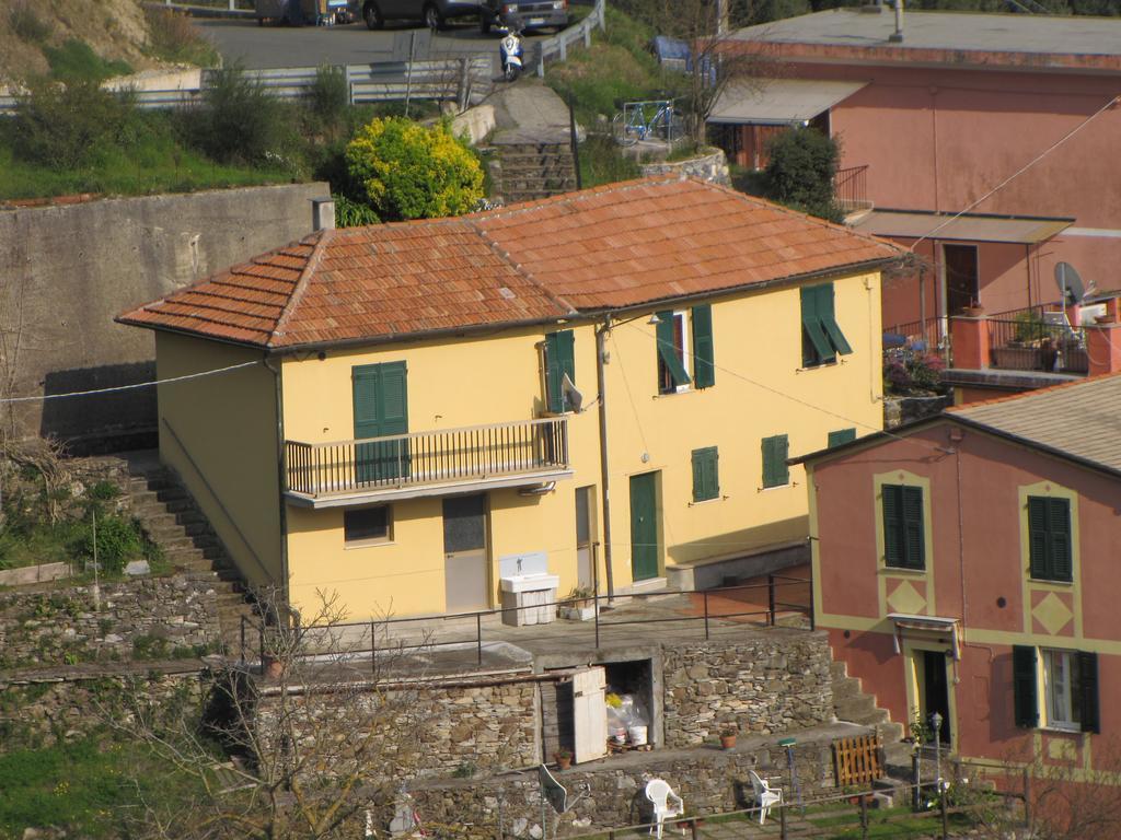Ca Gialla De Drignana Vernazza Luaran gambar